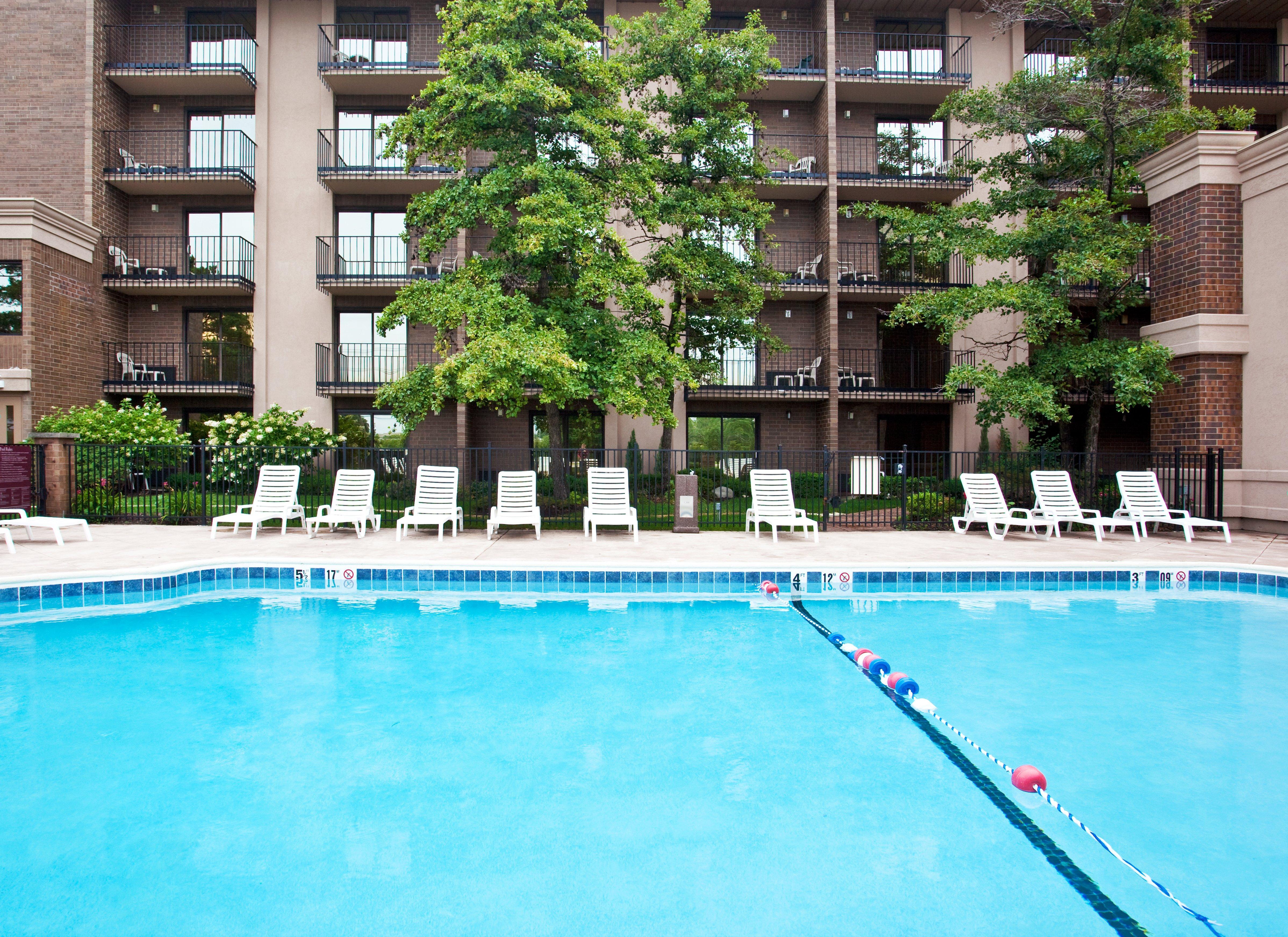Holiday Inn Express Schaumburg-Rolling Meadows By Ihg Exterior photo
